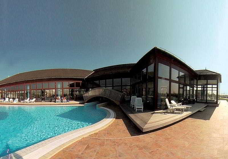 Greenfield Hotel Golf & Spa Bük Exteriör bild