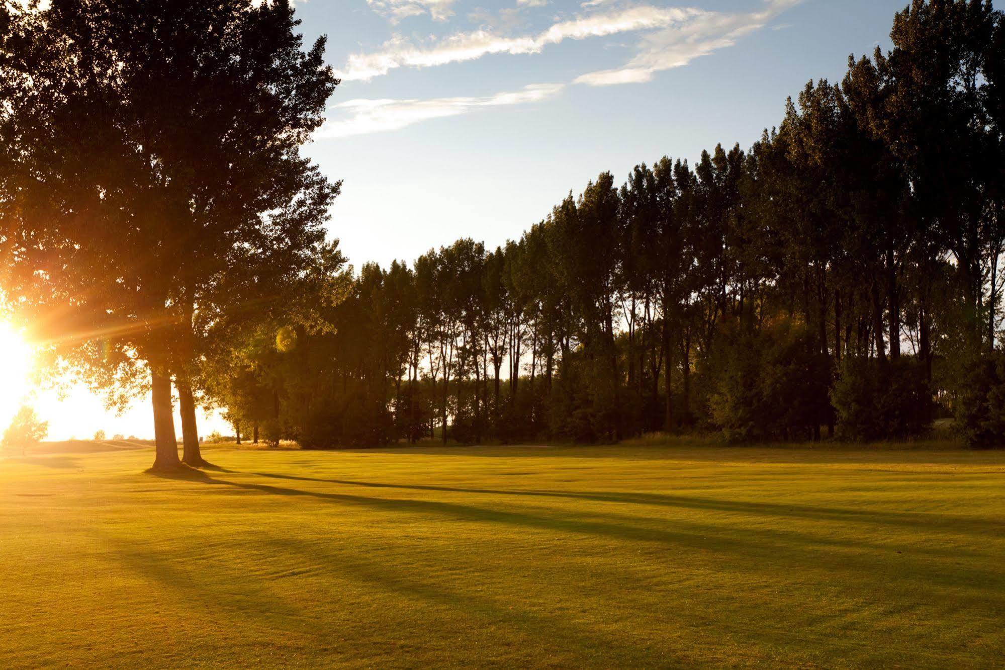 Greenfield Hotel Golf & Spa Bük Exteriör bild